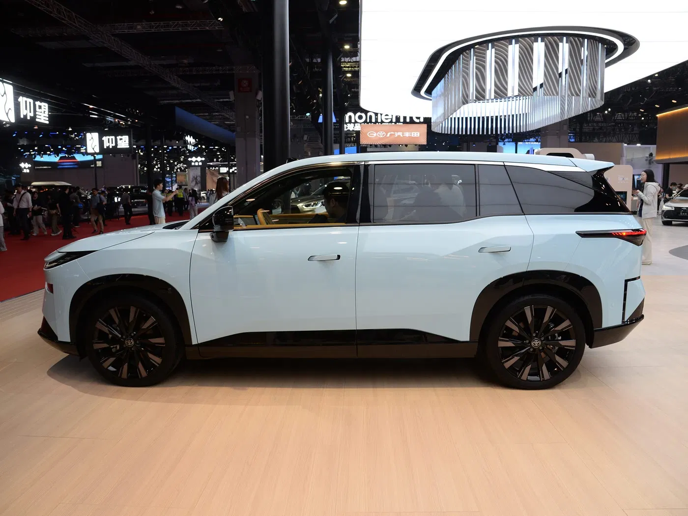 Certified Pre-Owned Toyota RAV4 2022 Awd SUV off-Road Capable Rust-Free Smoke-Free - Chinese Used Car Supplier New Toyota RAV4 2024 2.5L Fwd SUV