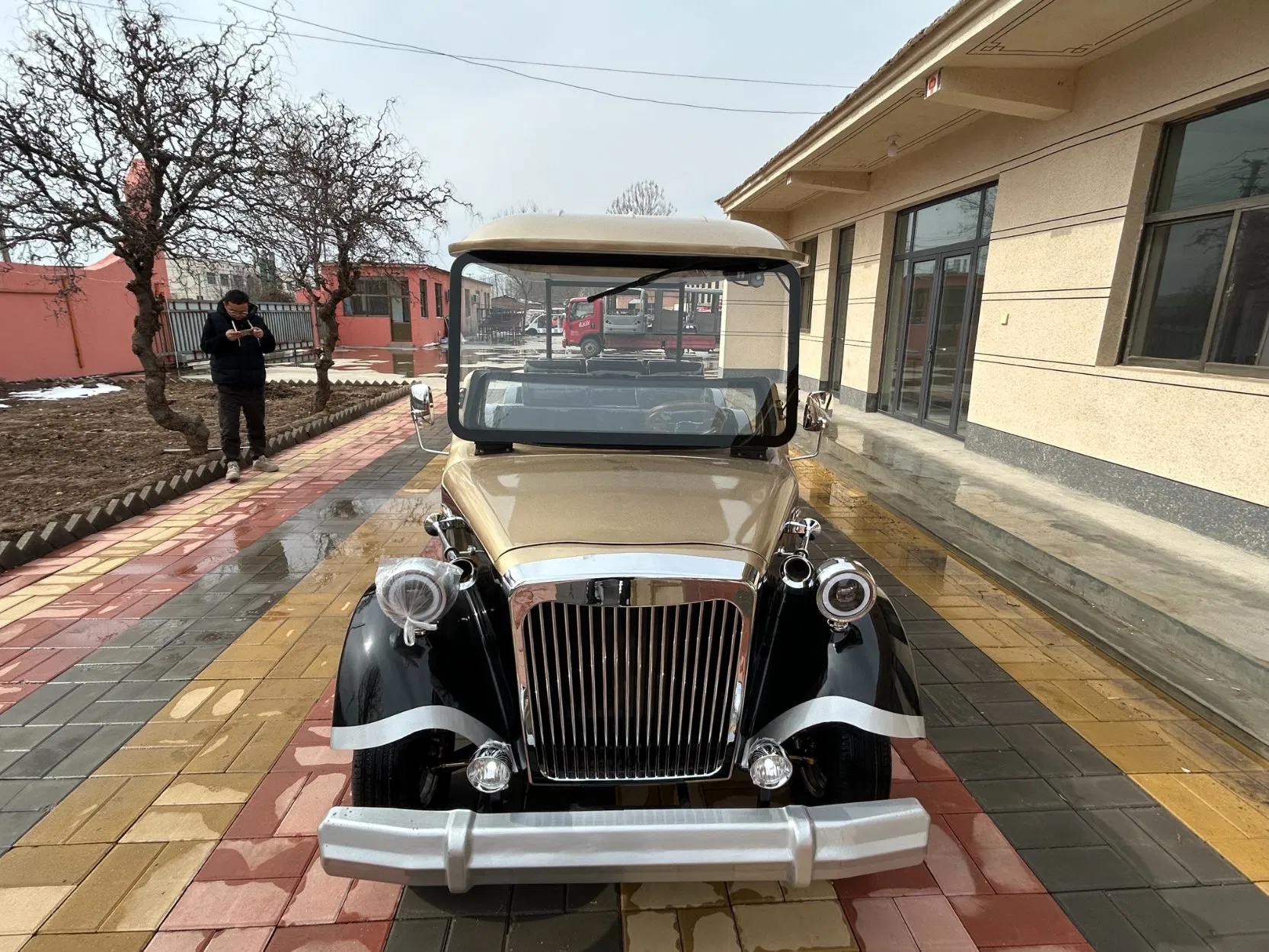 Premium Luxury Electric Classic Model T Inspired Antique Retro Authentic Vintage Exclusive Handcrafted Eco-Friendly Collectors Transportation Sightseeing Car