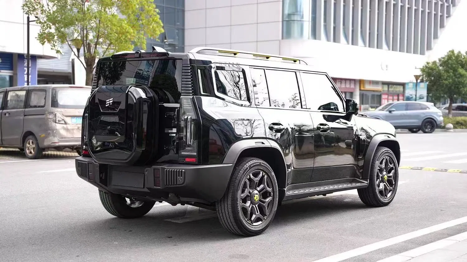 Second Hand 2023-2025 Chery Jetour Shanhai T2 Traveler SUV 4WD 4X4 Gasoline Hybrid Hot Selling SUV Auto off-Road 2.0t 1.5t Deshing X70 Plus Vehicle Used Car