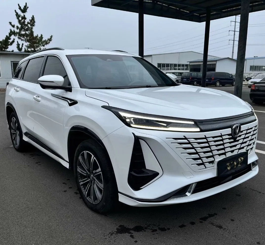 2024 Chang'an CS75 SUV Appearance Is Stylish and Imposing. The Configurations Are Quite Rich 8 - Speed Tiptronic Used Vehicles