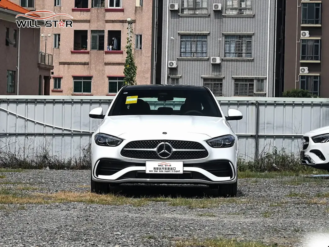 Benz C-Class Side View