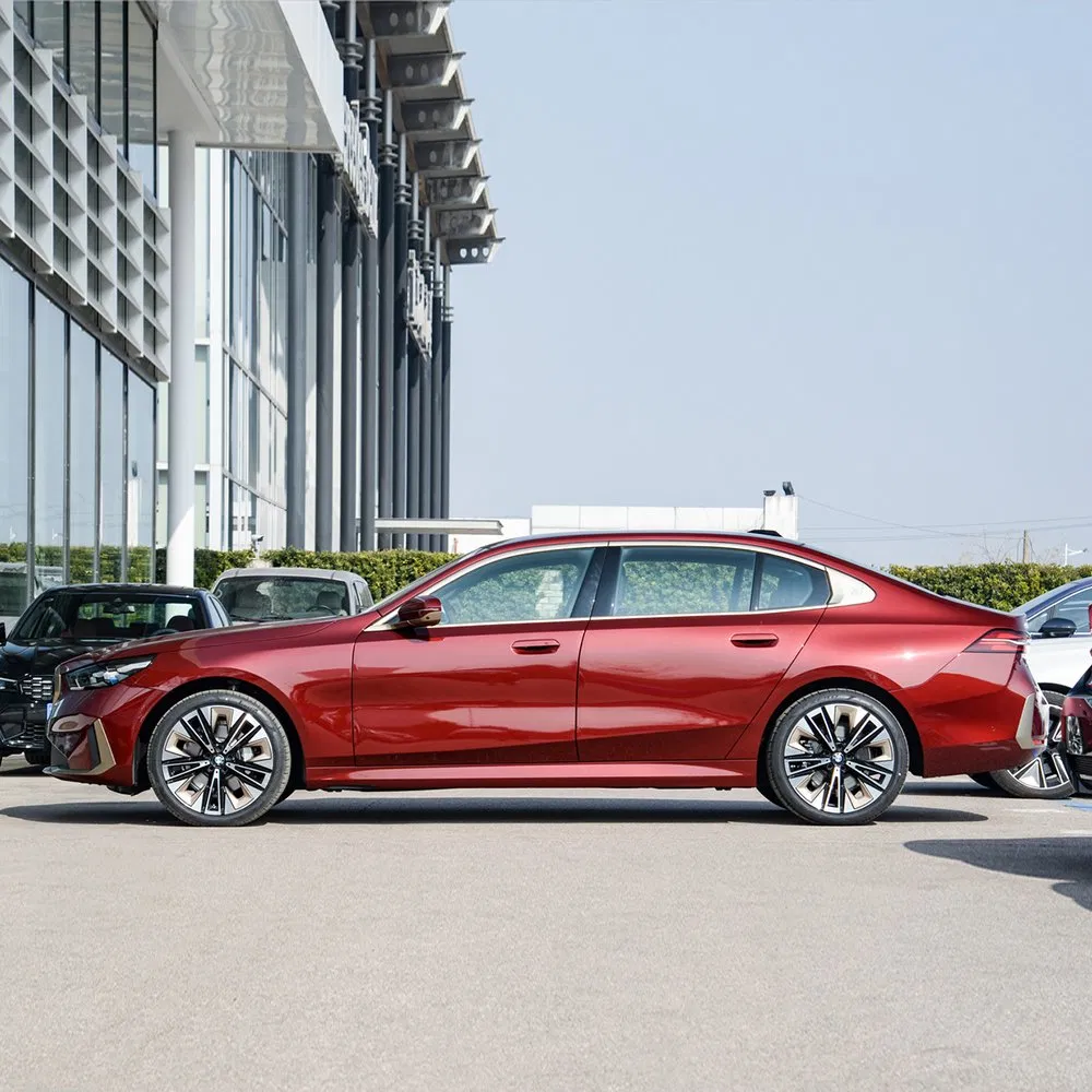 Hot Sale Luxury used BMW 5 Series Gt Sedan 4 Doors 5 Seats Sedan 250km/H High Speed BMW 5 Series Price