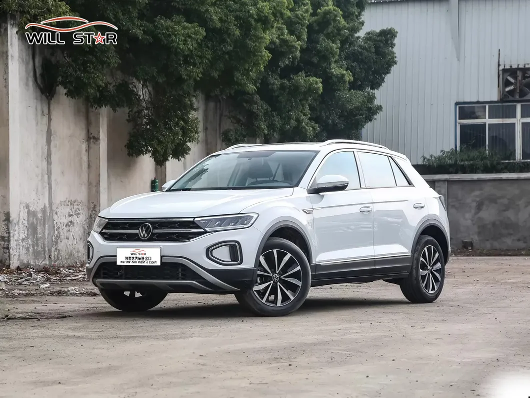 Volkswagen T-Roc View 2