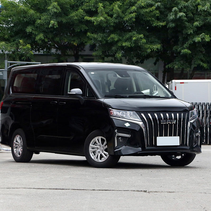 China New Brand BAW MPV Gasoline Petrol Car M7 4 Door 7 Seats Van Luxury Mini Bus Electric Used Car