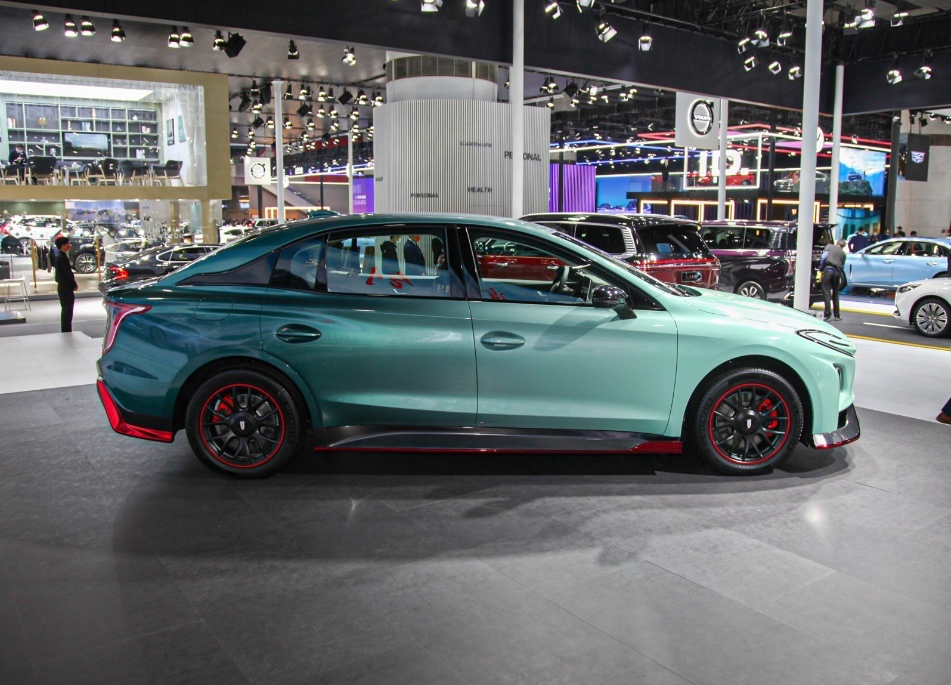 Used Cars Electric 2023 2024 Hongqi E-Qm5 431km Electric Car