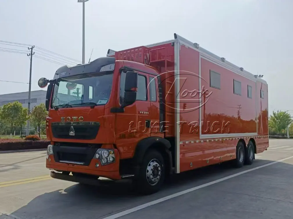 Field Camping Vehicle