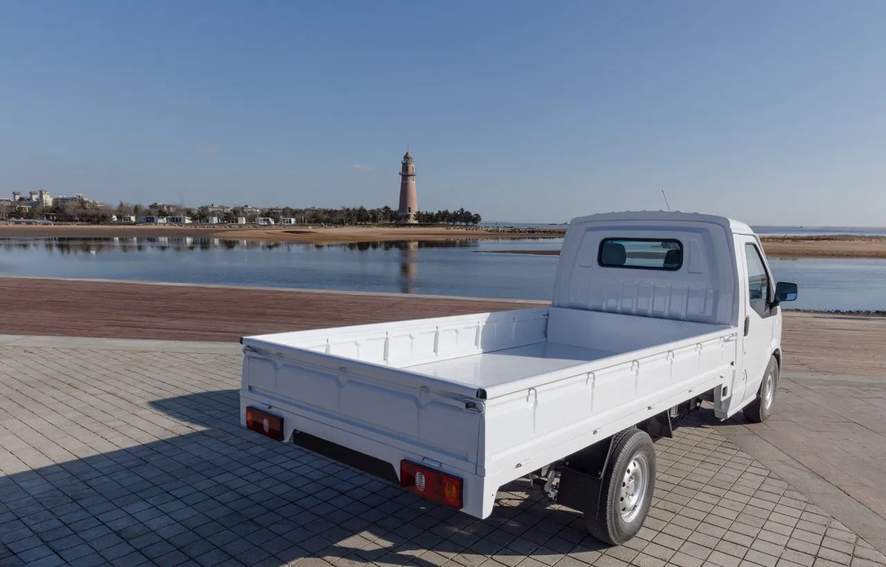 All-Electric Right-Hand Drive Minivan with a Range of 300 Kilometers.