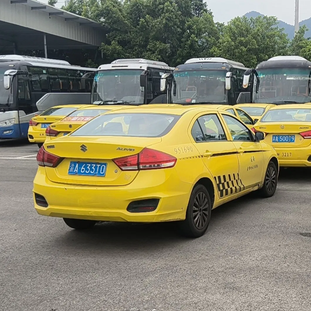 Changan Suzuki Alivio Used Sedan Manual 5 Seats Used Toyota Petrol/CNG Car