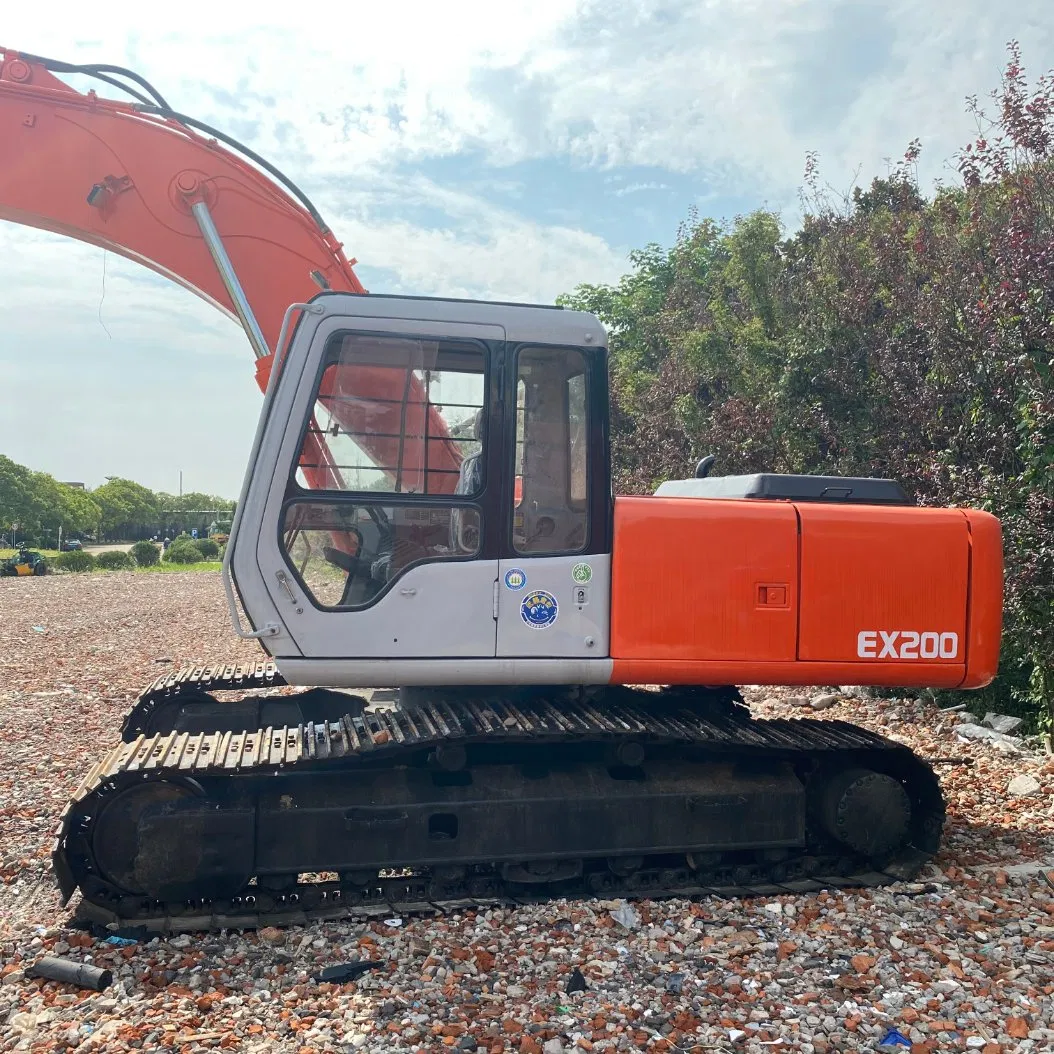 Used Japanese Hitachi Ex200 Good Condition Crawler Excavator