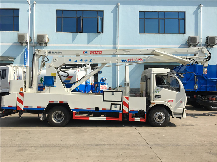 Factory Sales 18m Dongfeng Insulated Folding-Arm Aerial Work Truck for Road Power Maintenance