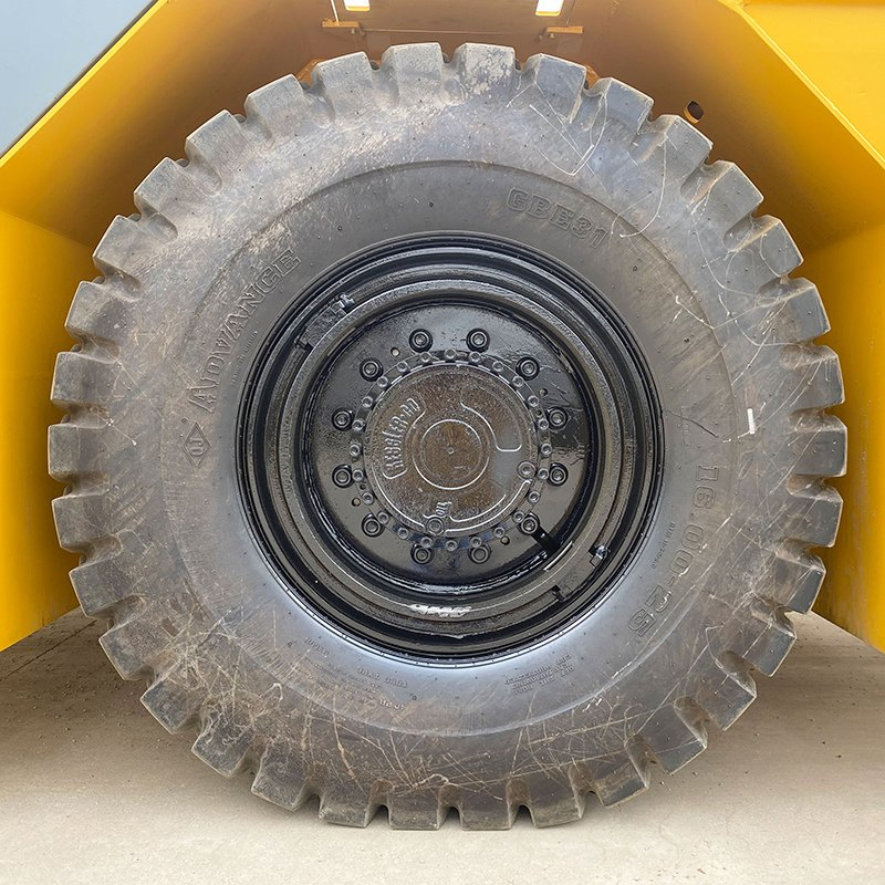 Factory Underground Metal Mine Transportation Articulated UK-20 Dump Truck