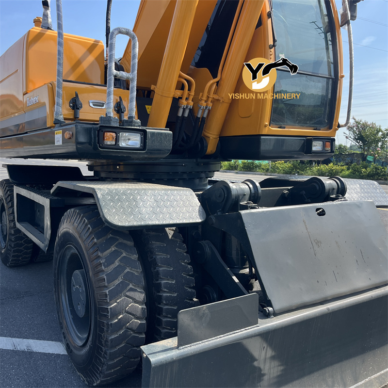 Good Condition Used Wheeled Excavator Hyundai 210 210W-9 210-9 210W 210W-7 R210W-9 Excavator Hyundai Wheel Excavator for Sale