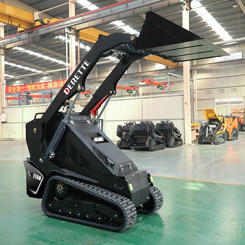 Derette Xc1100 Stand on Compact Track Loader Earthmoving Machinery Mini Skid Steer Loader