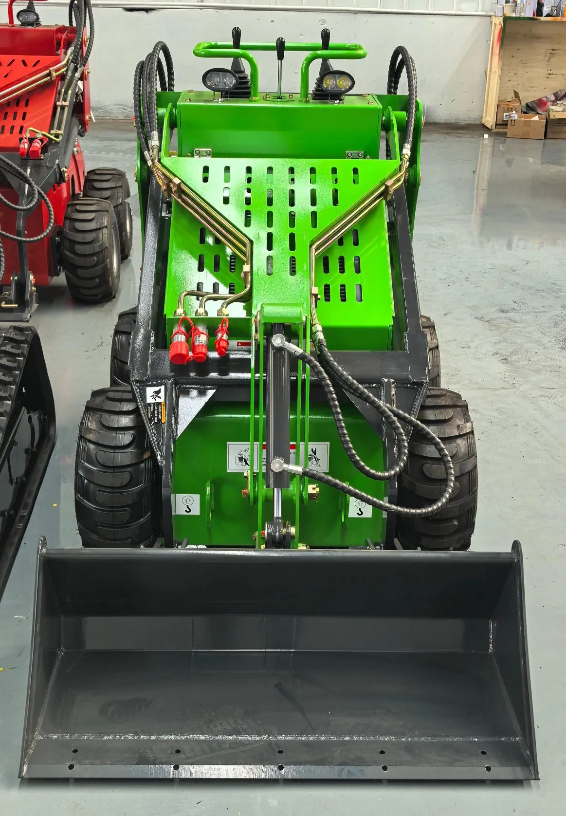 Hot Selling Skid Steer Loader Can Be Customized with Wheeled Track Type Multifunctional Skid Steer Loader Bucket Excavator Compact