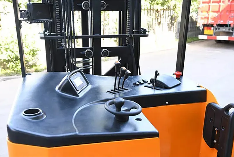 Electric Vna Trilateral Reach Truck View 3