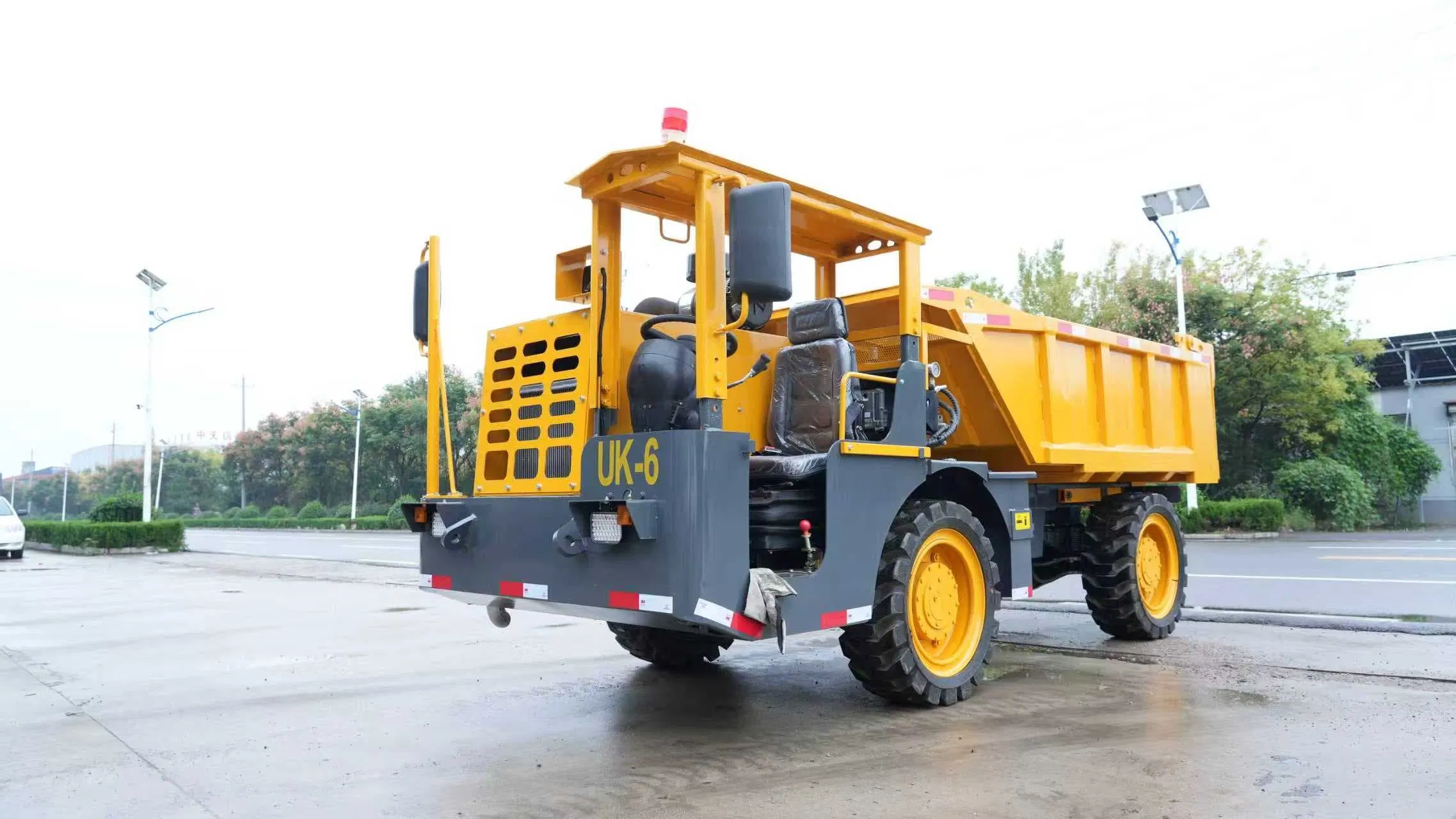 4X4 Wheel Drive 3cbm Articulated Hydraulic Dump Truck for Underground/Mining/Tunnel Use