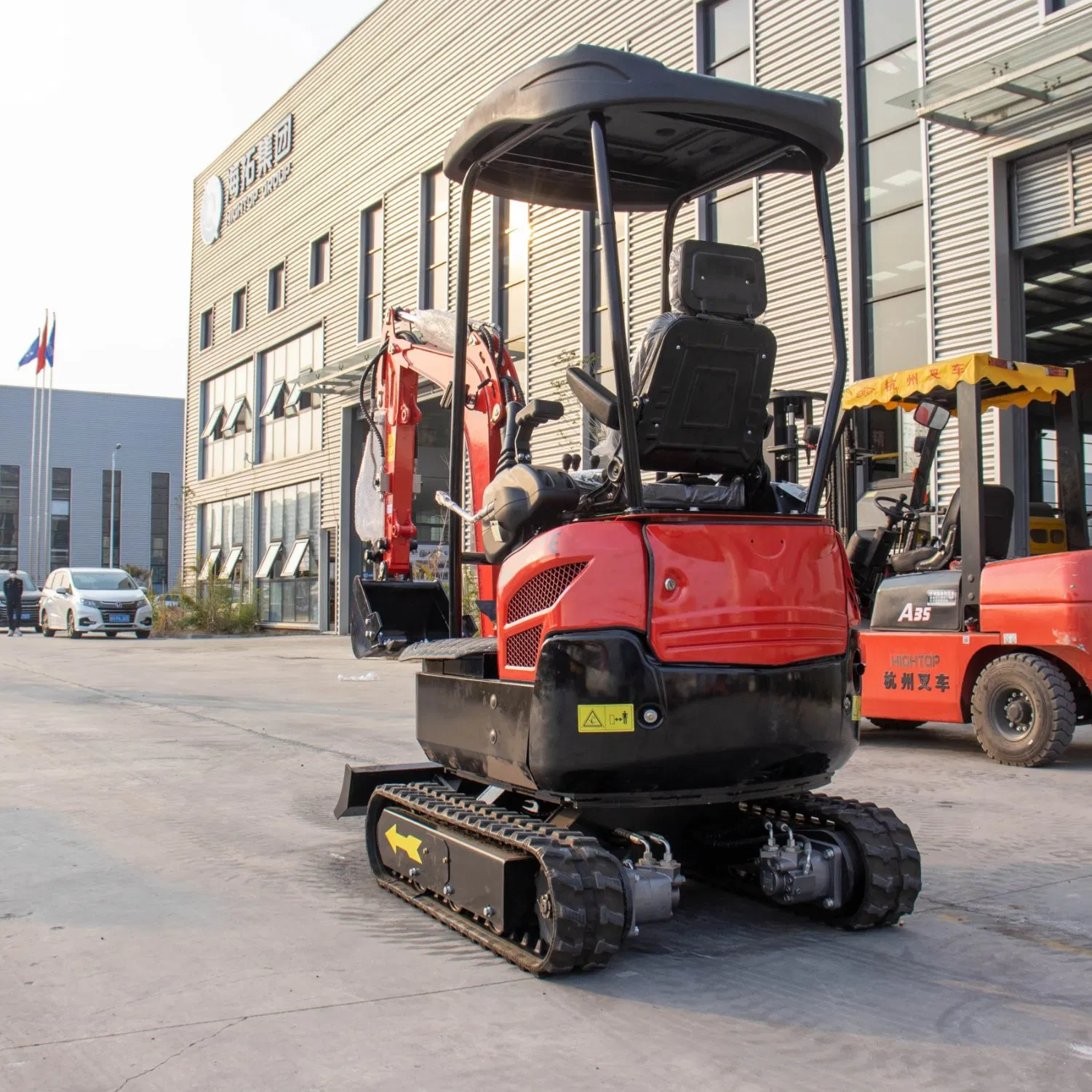 Kubota/Yanmar 1.8ton 2t Mini Hydraulic Crawler Small Size Wheel Construction Backhoe Garden Micro Household Farm Construction with Bucket 0.05cbm Excavator