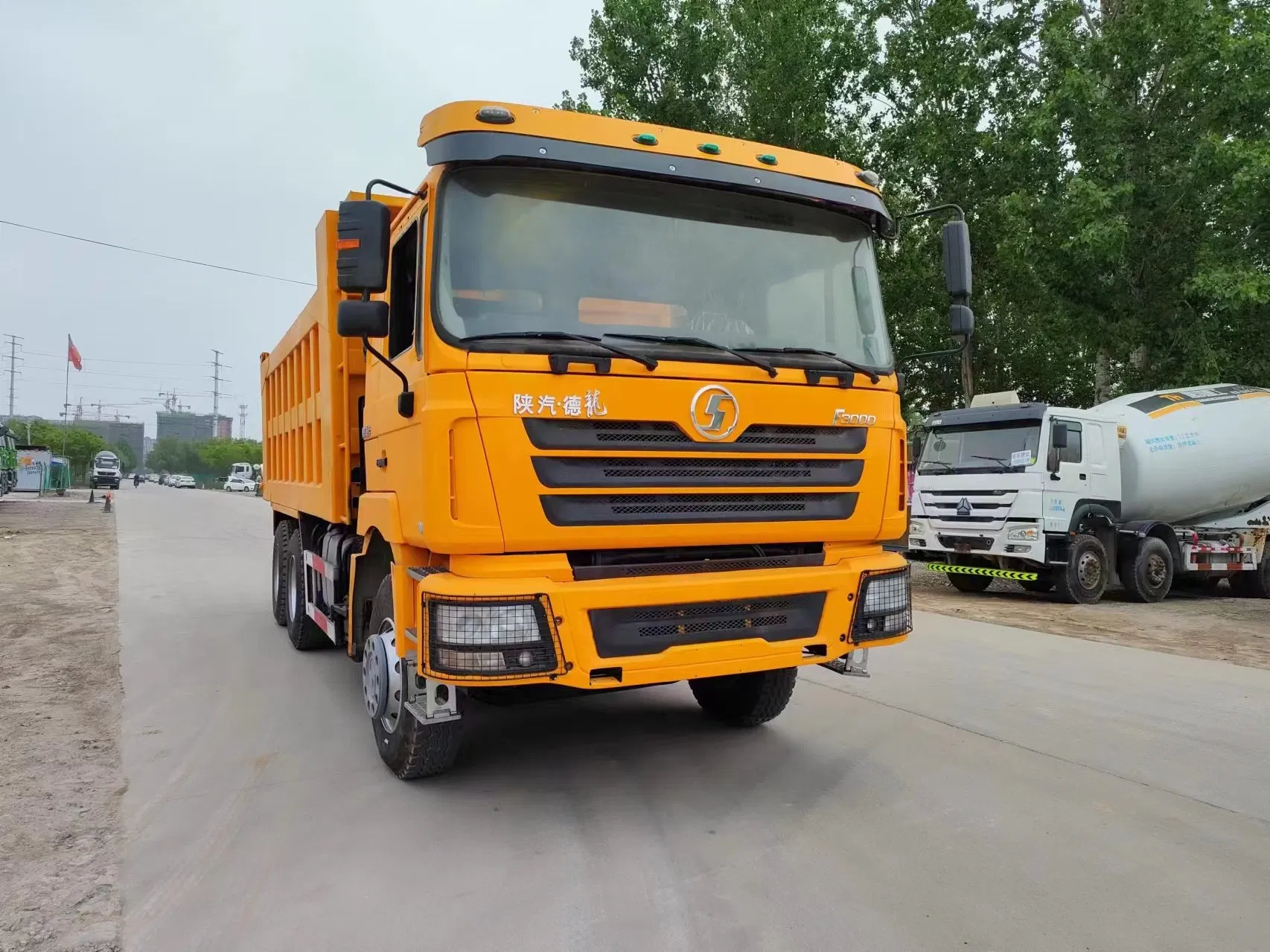 Articulated HOWO Dump Truck 8.5*2.5*3.4 with ISO Certification