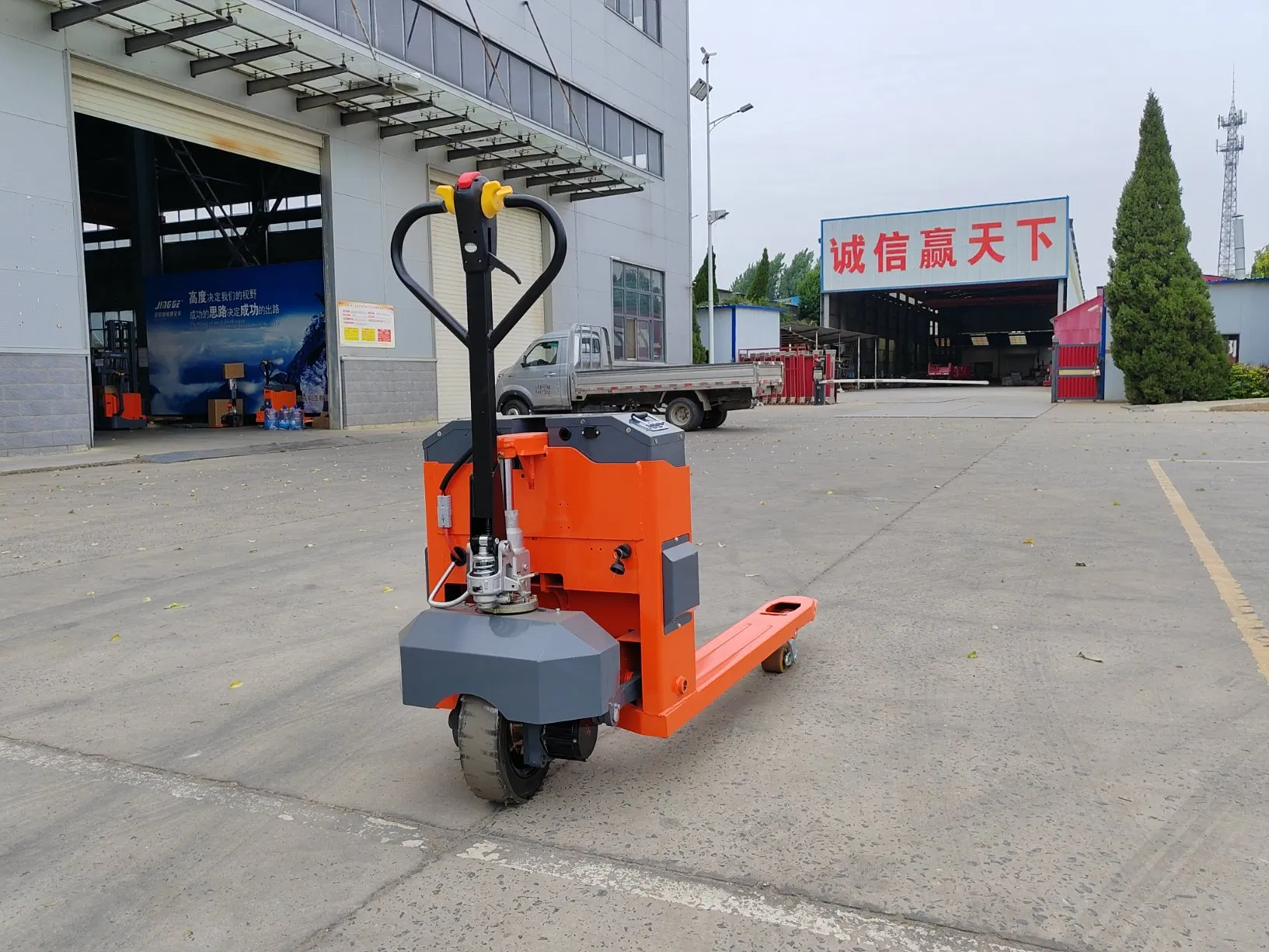 Rugged Walkie Electric Pallet Jack Ideal for Outdoor and Rough Terrain Use