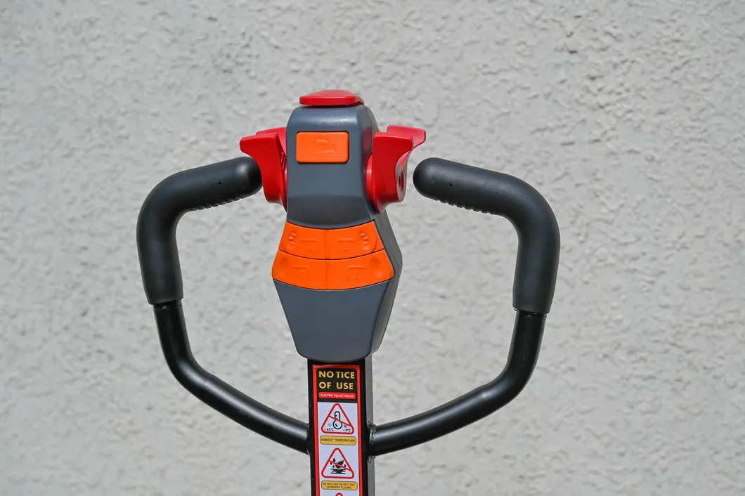 Electric Pallet Truck 4