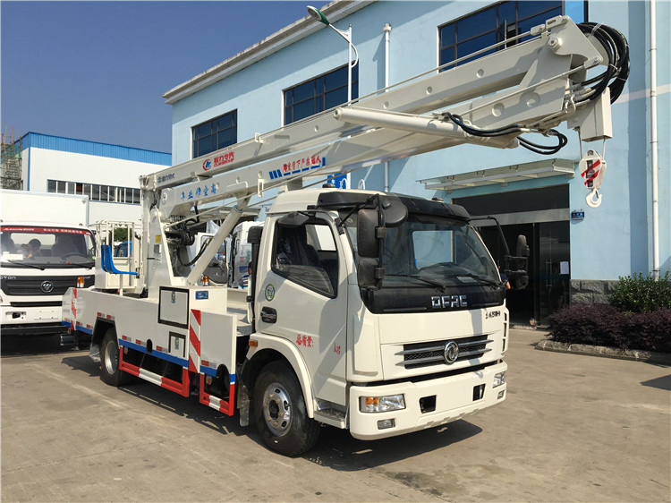 Factory Sales 18m Dongfeng Insulated Folding-Arm Aerial Work Truck for Road Power Maintenance