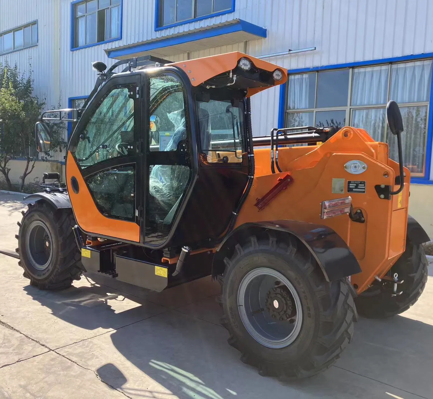 Factory Direct Sale: 3 Ton Telehandler T30d - 68 with 7m Lifting Height