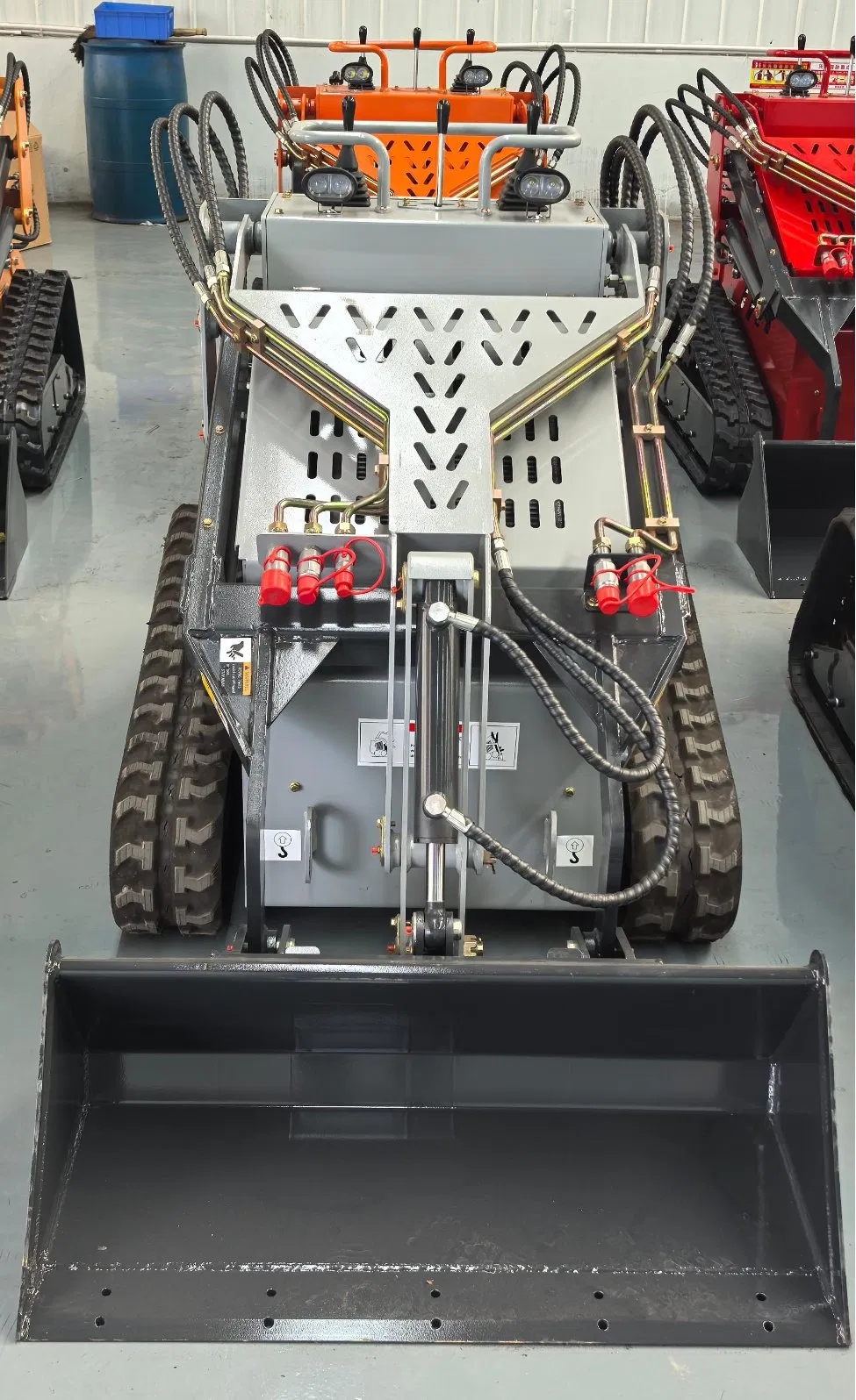 Hot Selling Skid Steer Loader Can Be Customized with Wheeled Track Type Multifunctional Skid Steer Loader Bucket Excavator Compact