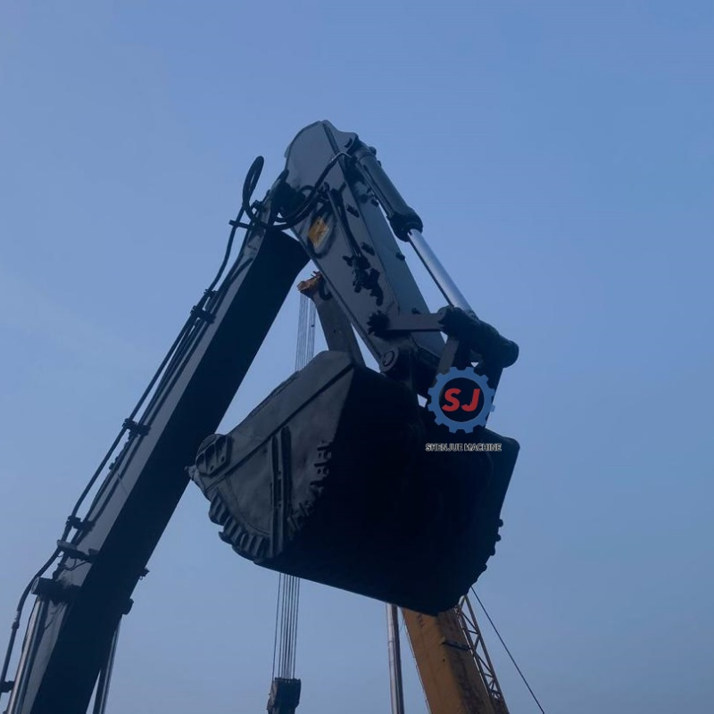 Used Hyundai 210 Wheel Excavator 210W-9 High Quality with Original Imported Cummins Engine Motor