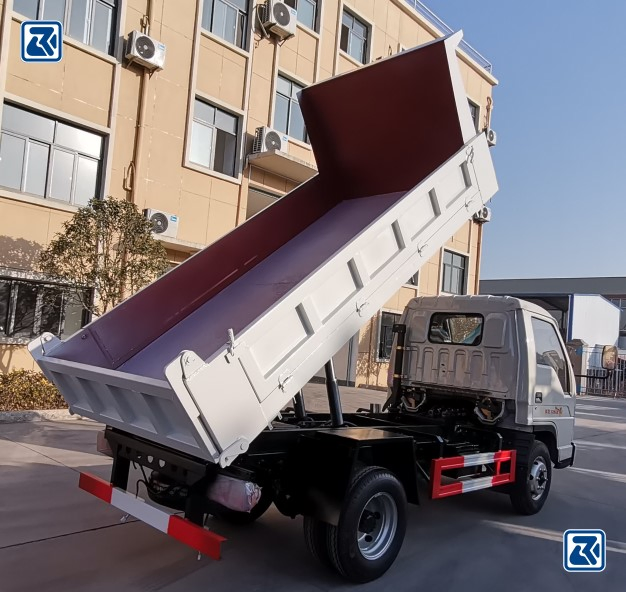 Hot Sale New Foton Forland Light Duty 4X2 85HP 110HP 3-5t 3ton 5ton Small/Mini Dumper/Tipper/Dump Truck for Construcion/Commercial/Sale/Articulated/Row