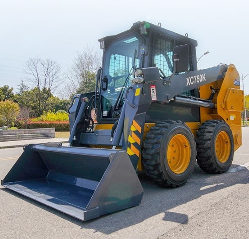 Wheeled Front End Loader Xc740K Mini Skid Steer Loader with Roller/Telehandler/Augar