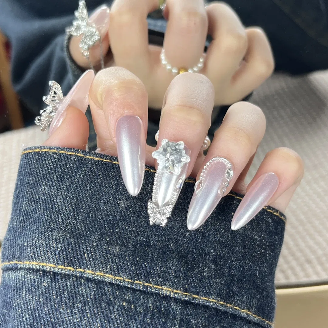 Hot Sale Luxury Private Brand French Style Press on Nail Fashion Artificial Nails False Nails Press Nails Art Wholesale High Quality Acrylic False Nails Gel