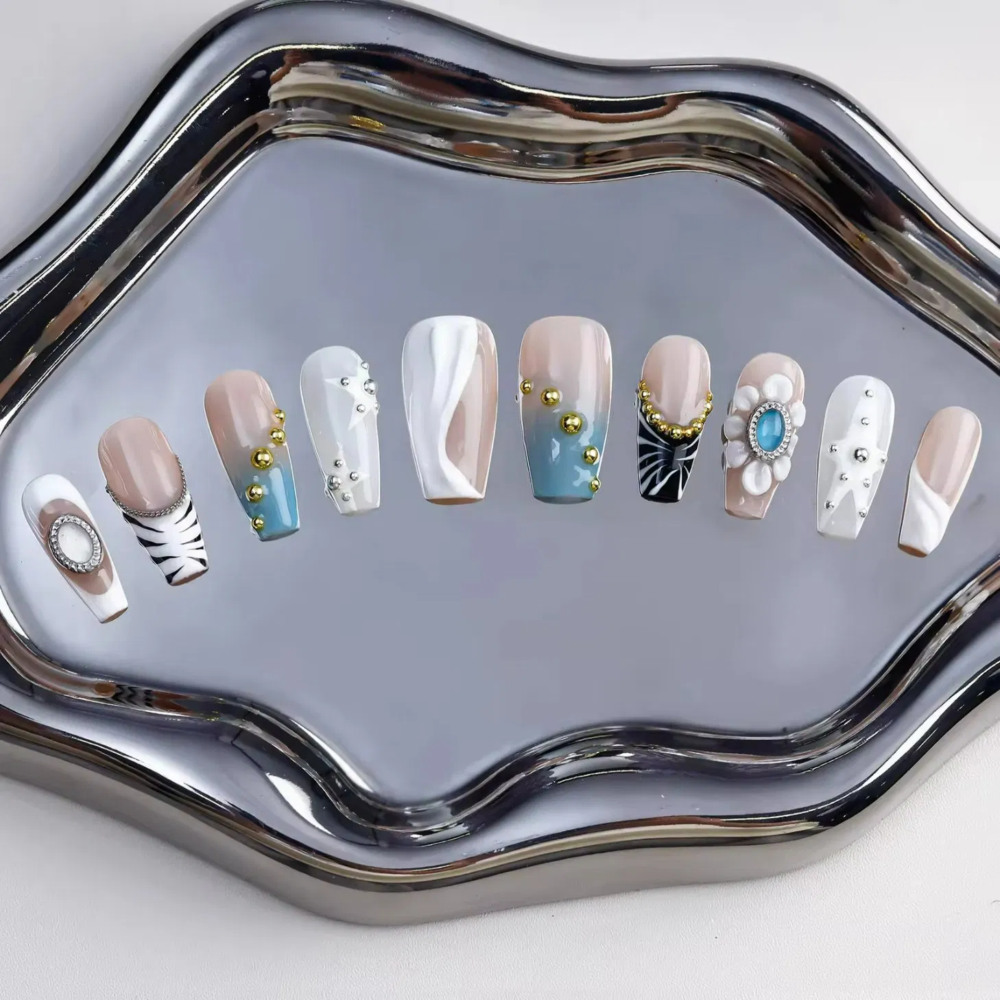High Quality Glossy Reusable Full Cover Acrylic Nail Art Press on Nails