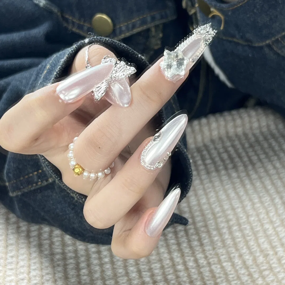 Hot Sale Luxury Private Brand French Style Press on Nail Fashion Artificial Nails False Nails Press Nails Art Wholesale High Quality Acrylic False Nails Gel