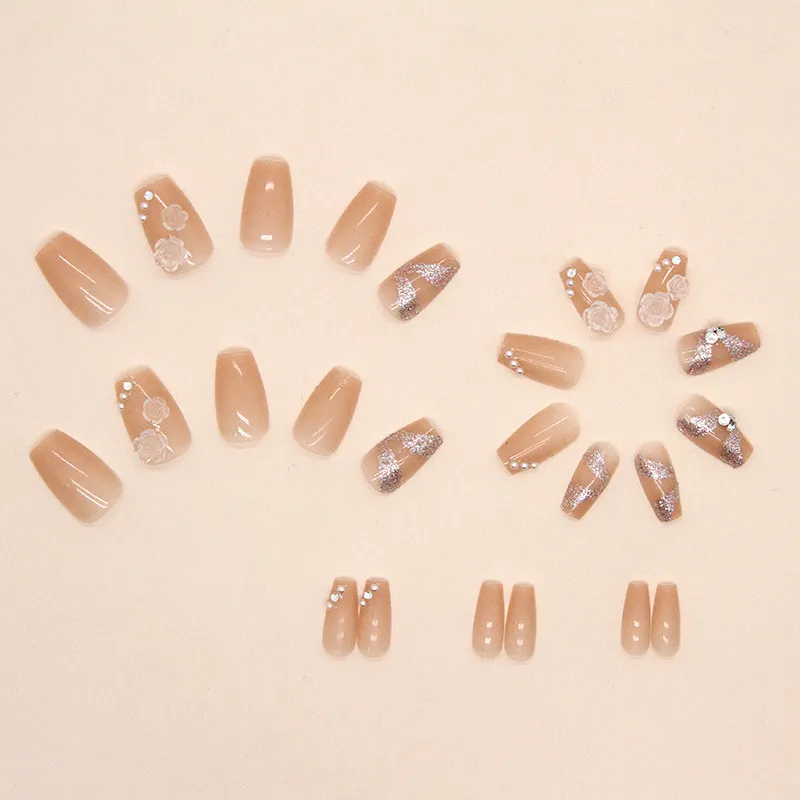 Nails Detail 3