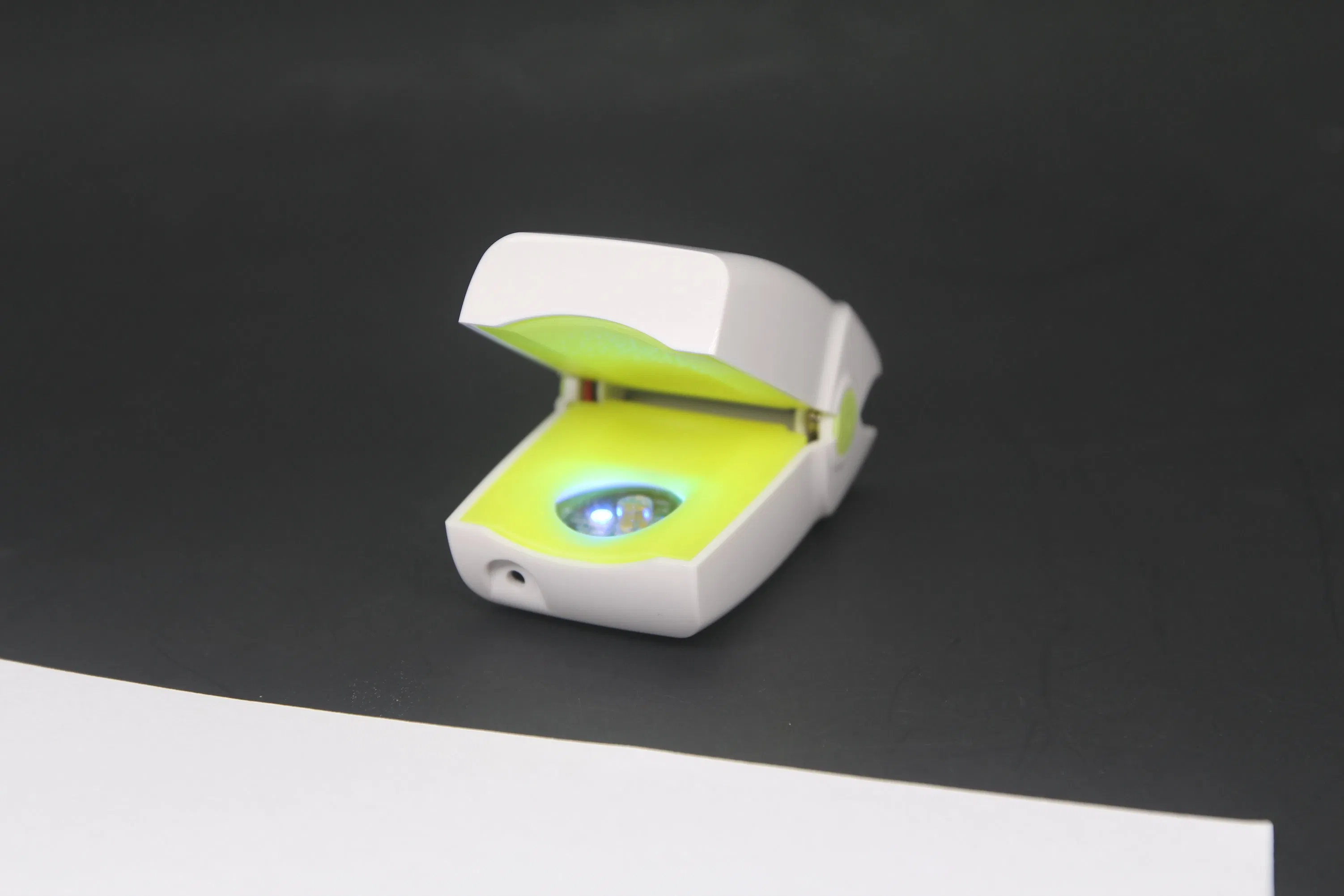 2022 New Inventions Laser Nail Fungus Laser Therapy Device, Painless Therapy Treatment for Toes and Fingernails