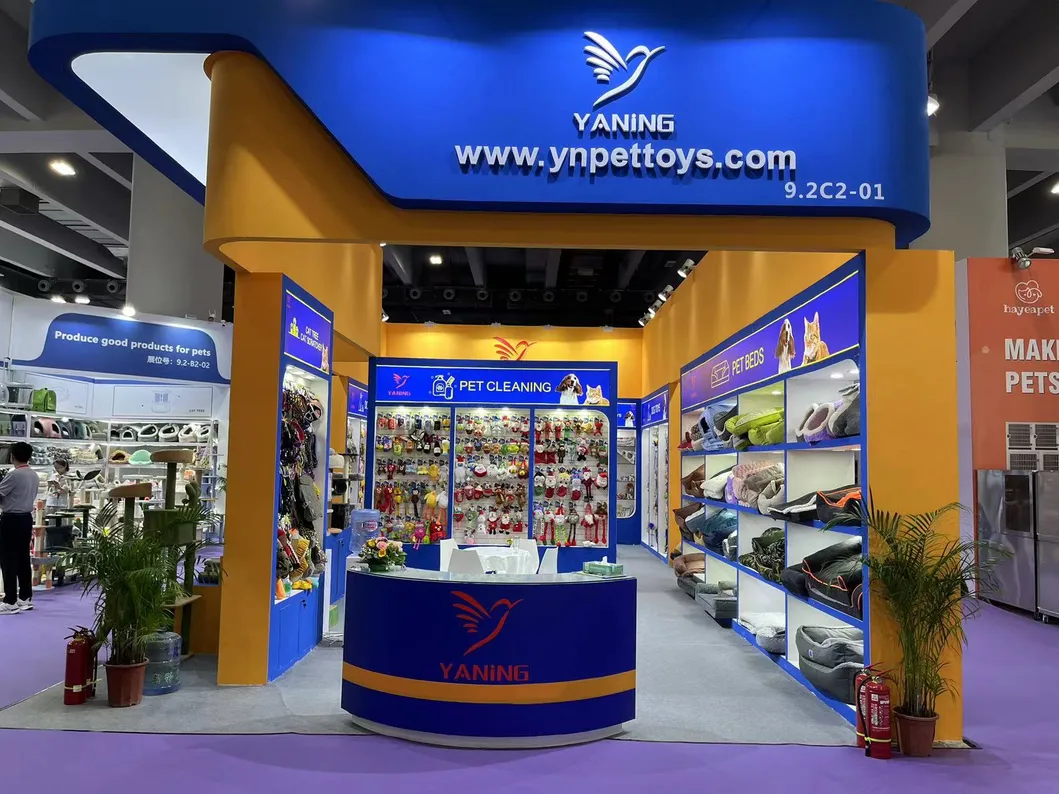 Stand de exhibición de juguetes para perros