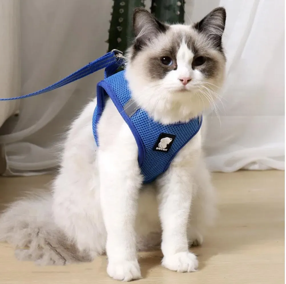 Arneses para mascotas con tirantes ajustables de malla transpirable y tira reflectante