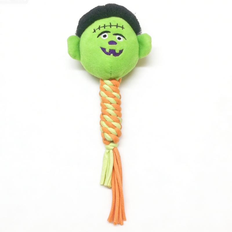 Juguete interactivo para perros de Halloween que fomenta comportamientos de juego de golpear y saltar