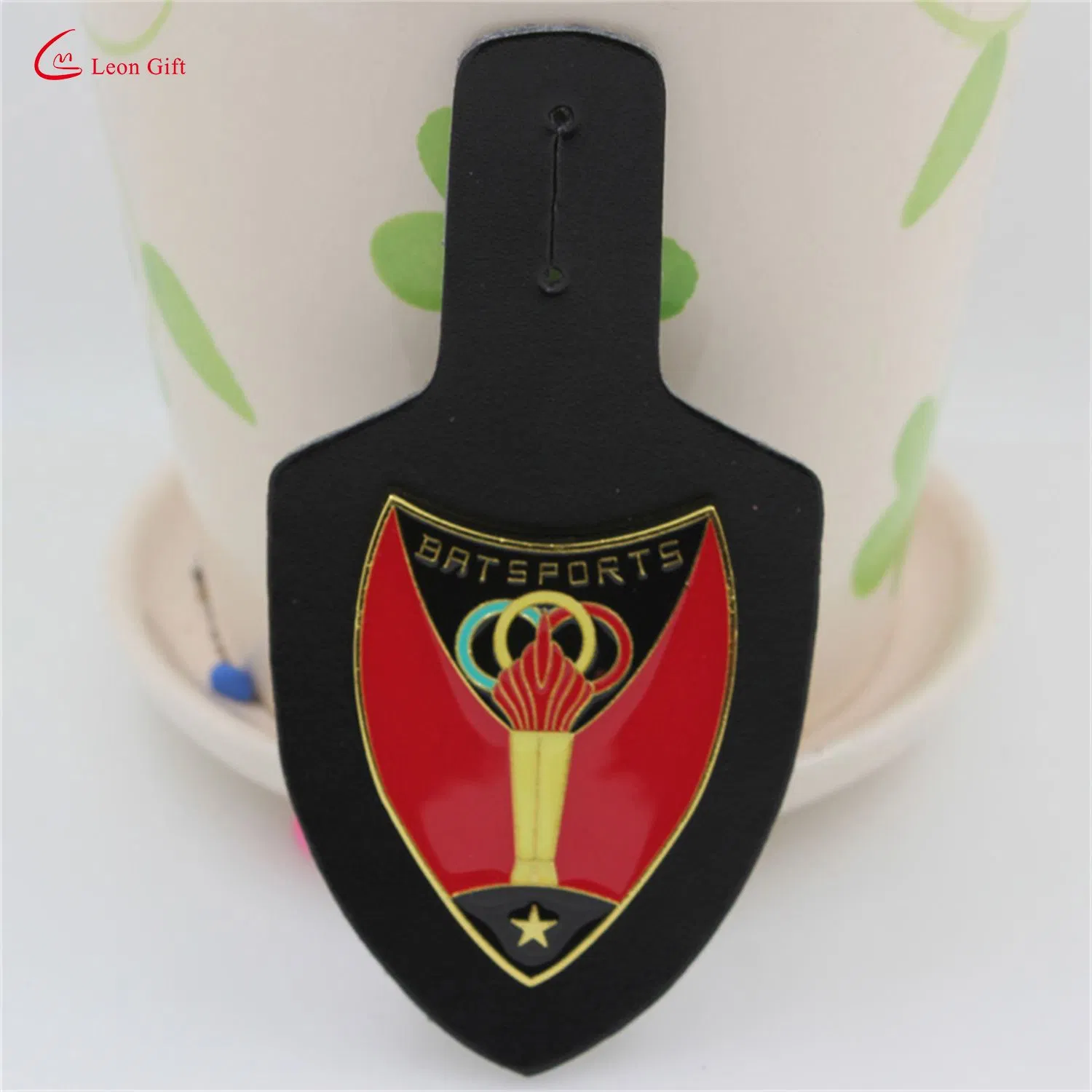 Pin de solapa de aleación metálica personalizado, artesanía de insignia policial para marco de placa de licencia de automóvil, parabrisas de Florida, billetera de cuero para perros, seguridad, insignia militar de policía