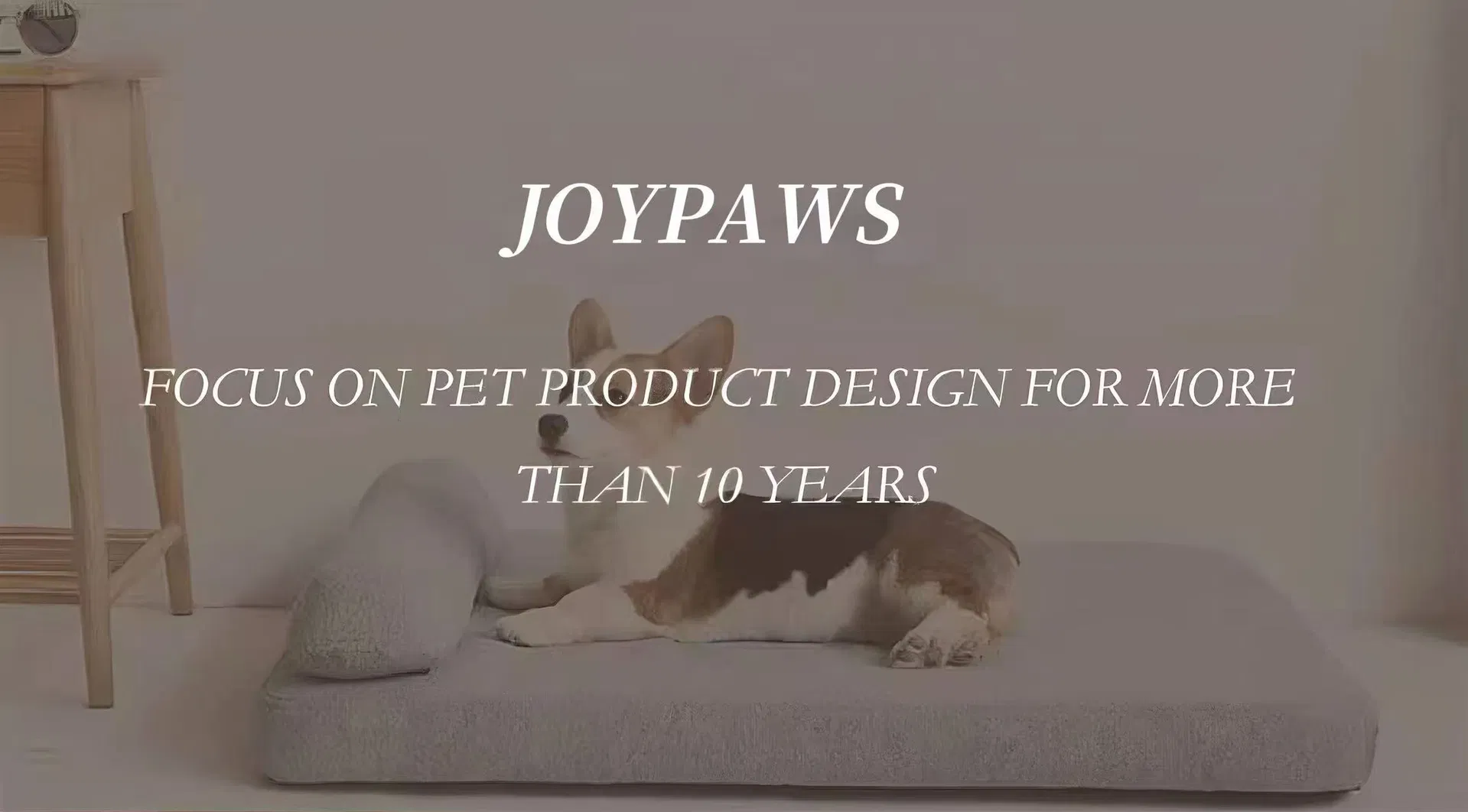 Cama de lujo de suave tela de lana para perros y gatos con bordado de logo personalizado, asa de cuero, cojín removible y lavable, nido de sueño duradero y cómodo para perros