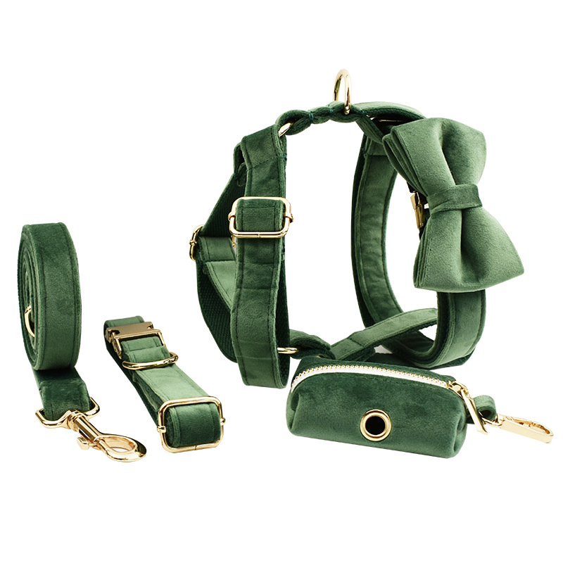 Conjunto de Arnés para Perros, Arnés de Chaleco para Perros Sin Tirones y 5FT Correa y Collar para Perros y Gatos de Tamaño Pequeño, Mediano y Grande, Arnés de Perro Ajustable de Nylon Suave y Acolchado Reflectante