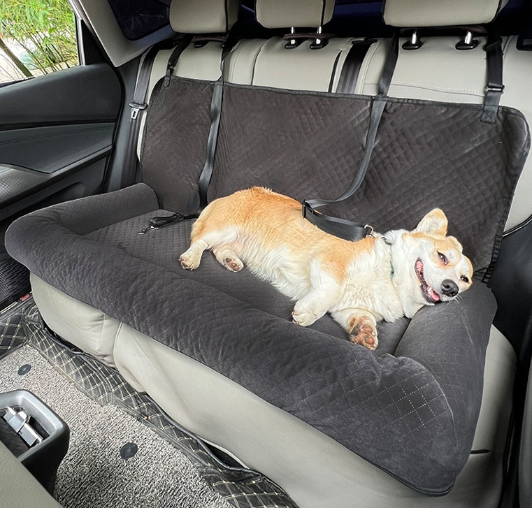 Cama para mascotas de lujo y cómoda, kennel para perros de coche de cuadros oversized