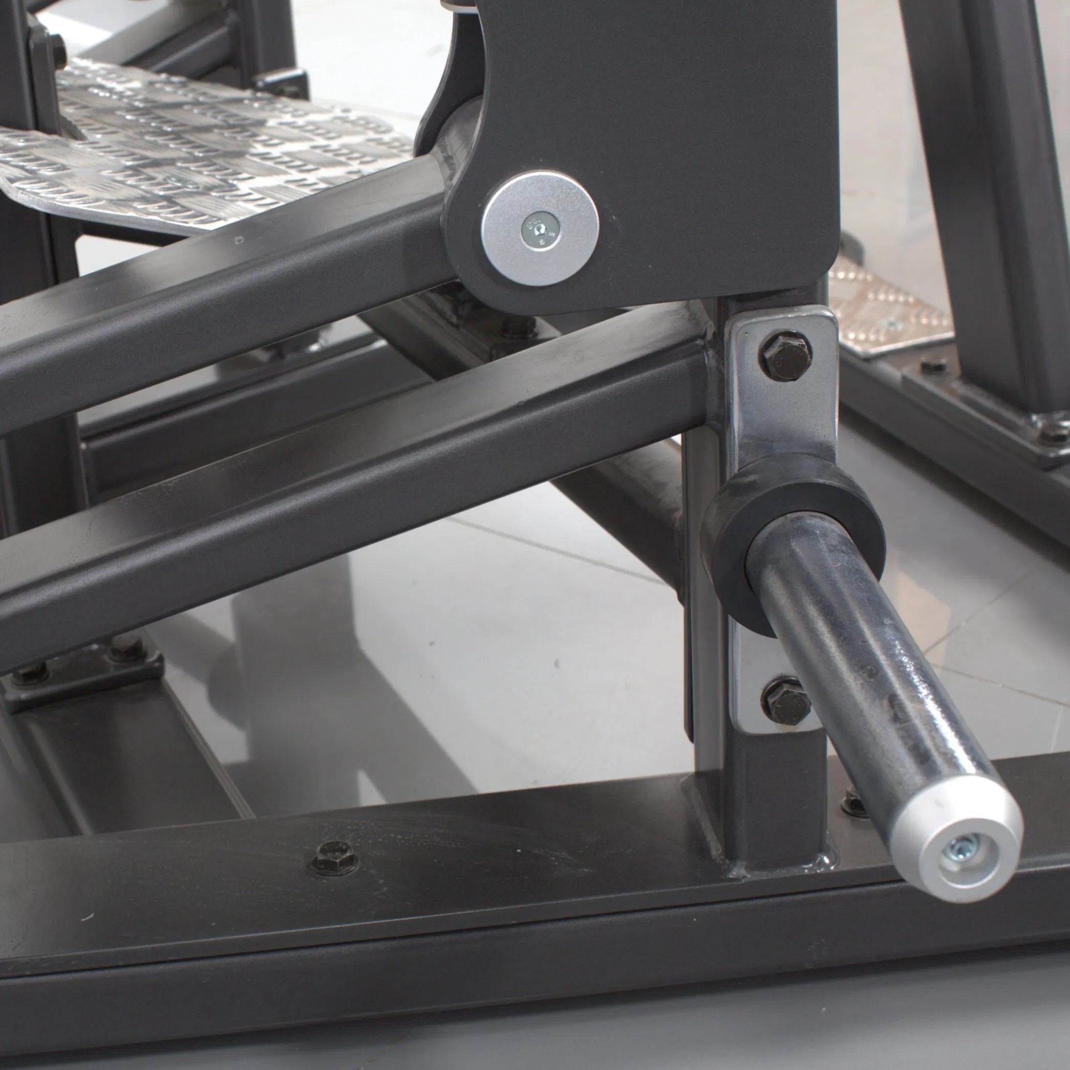 Seated Row High Quality Free Weight Strength