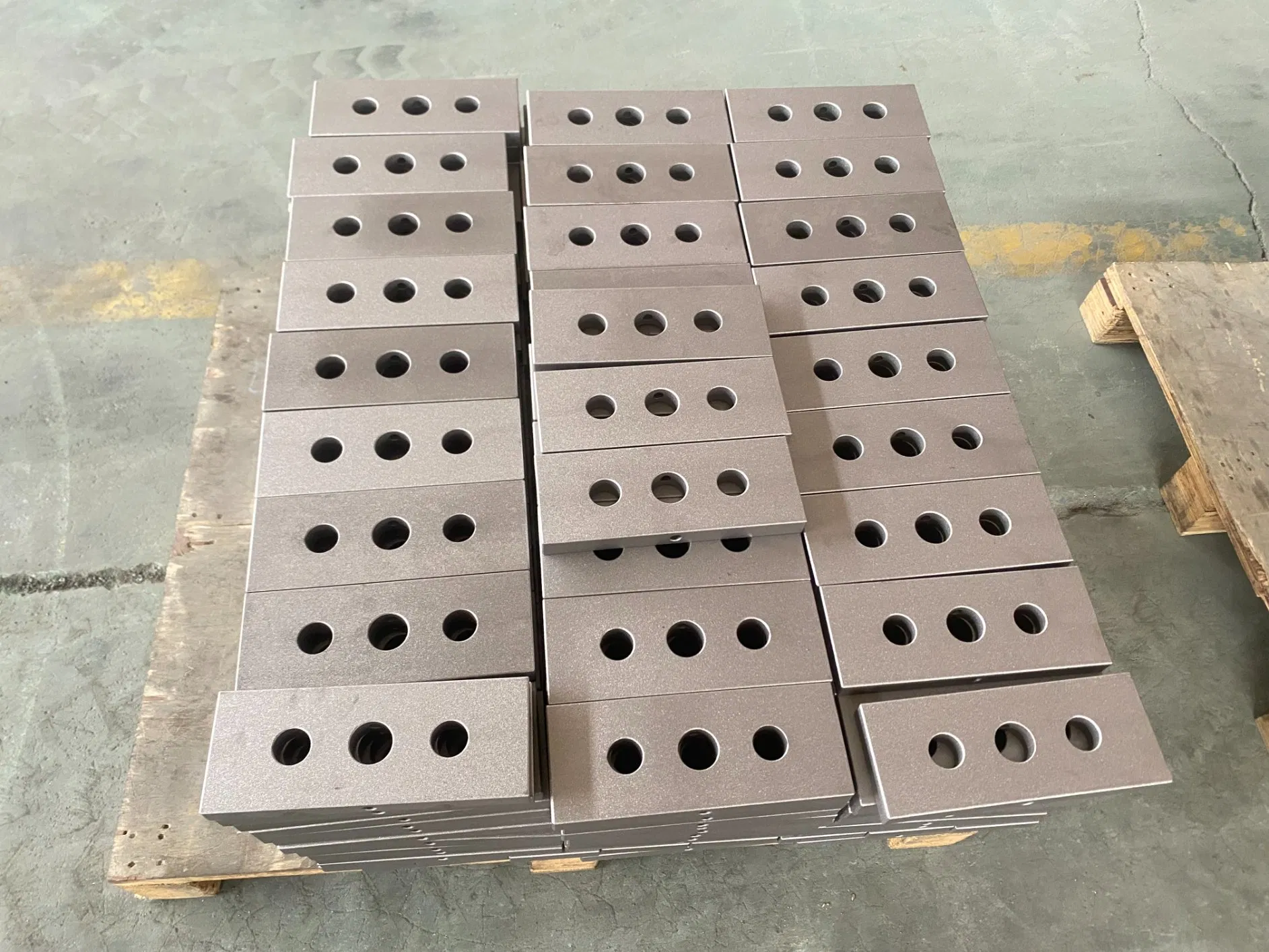 Precision-Engineered Rectangular Weight Stack with Defect-Free Coated Surface