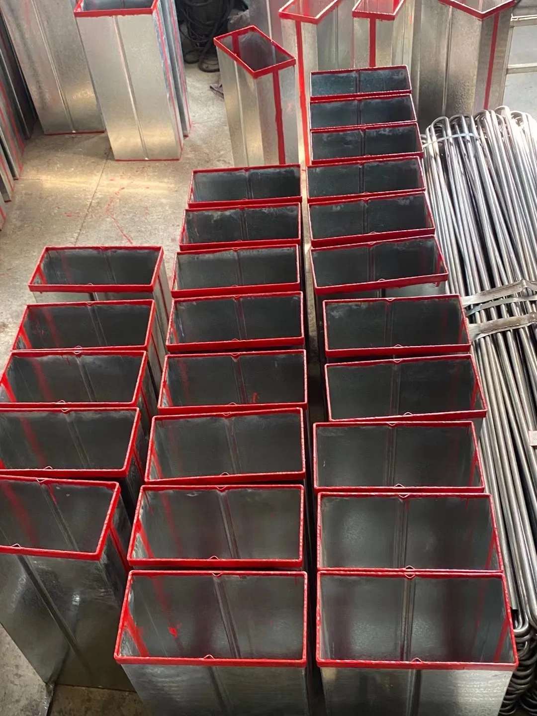 Metal Ice Storage Solution for Efficient Ice Mold Block Usage