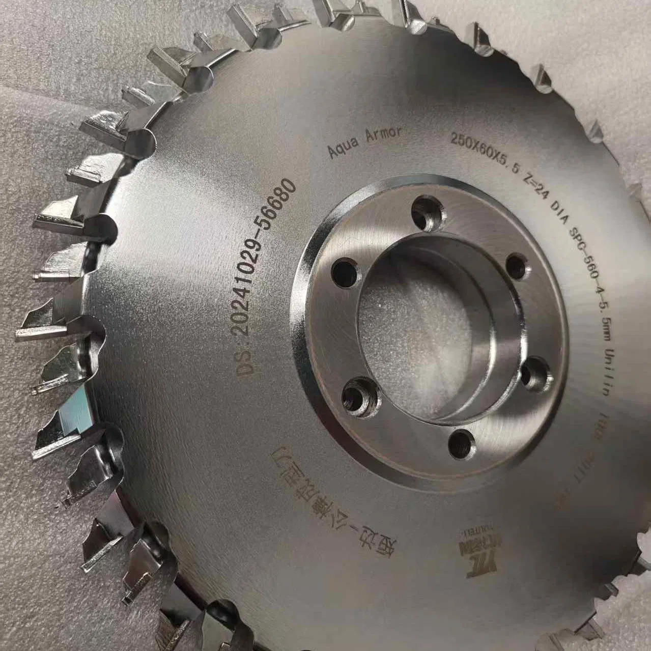 High Temperature Stability Diamond Floor Milling Cutter