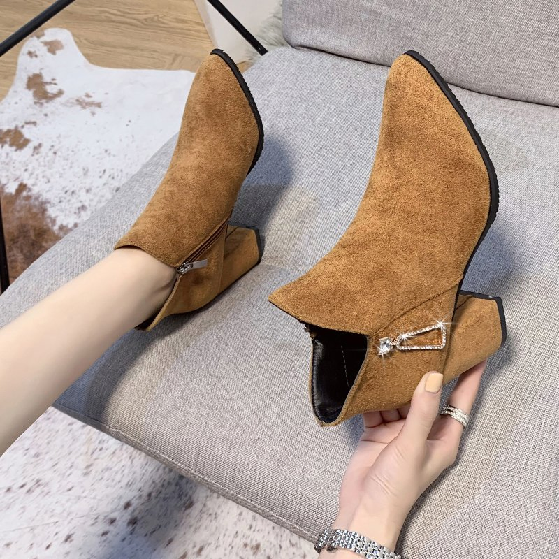 Wholesale Zonxa Women's Autumn and Winter Ankle Boots, Leather Combat Boots, Stylish Office Boots, Athletic Shoes Men Shoes Safety Shoes Sports Shoes