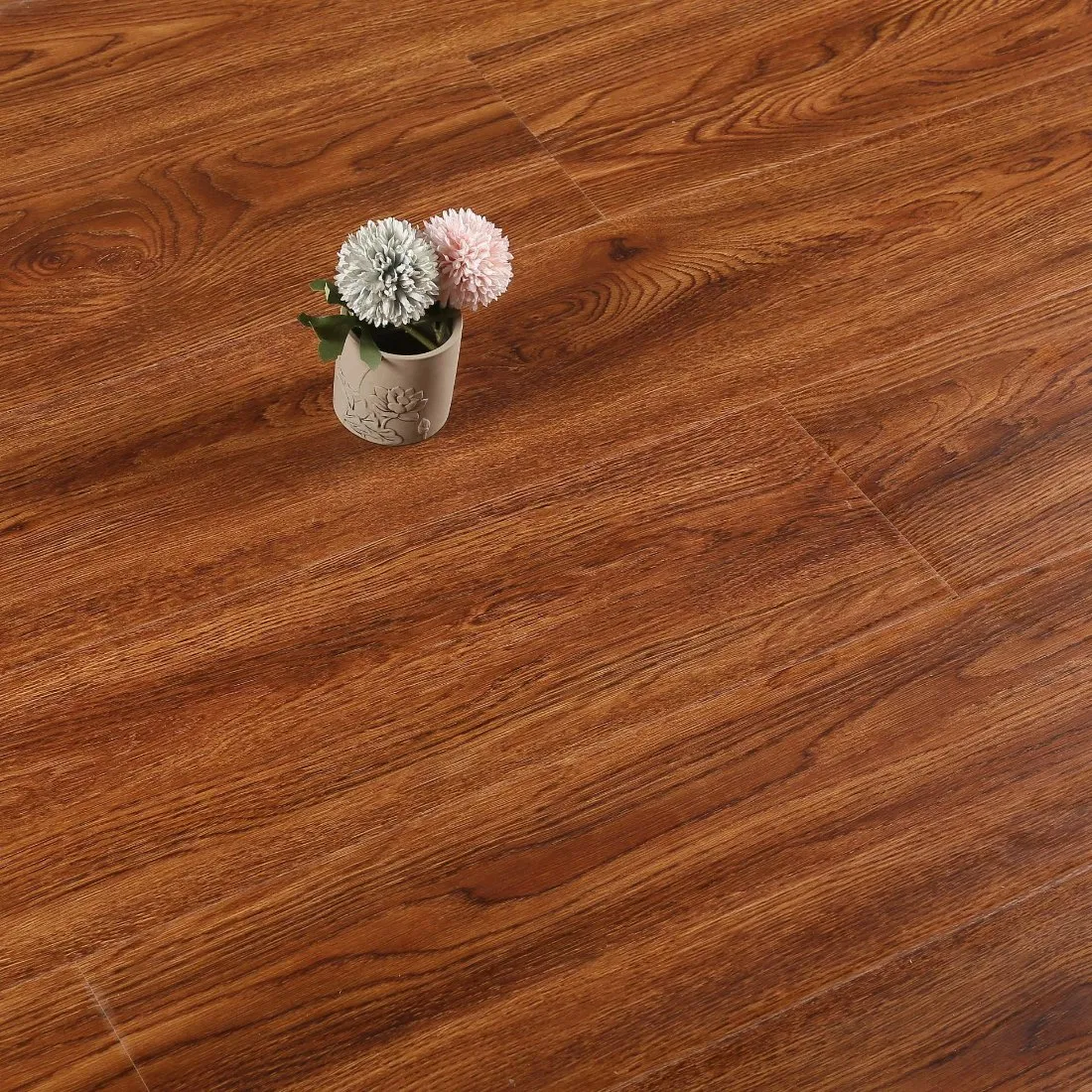 Laminate Flooring 8mm Wood Composite Decking Home Decorative Flooring From China Factory AC4 E1 Covering Big Wood Floor Tile for Homehouse/Gym in Stock