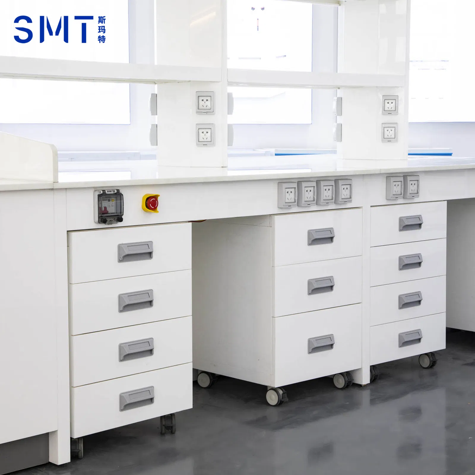 Industrial-Grade Chemical-Resistant PP Modular Mobile No Metal Pollution Anti-Vibration Lab Workbench
