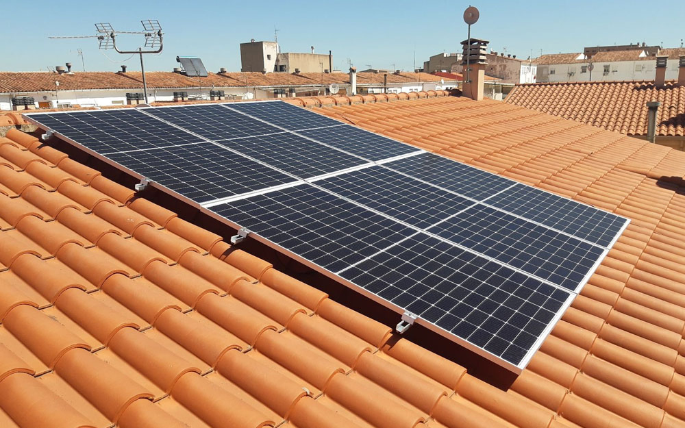 High-Efficiency 3kw-15kw Solar System with Built-in Battery Backup off-Grid Solar System for Home Use